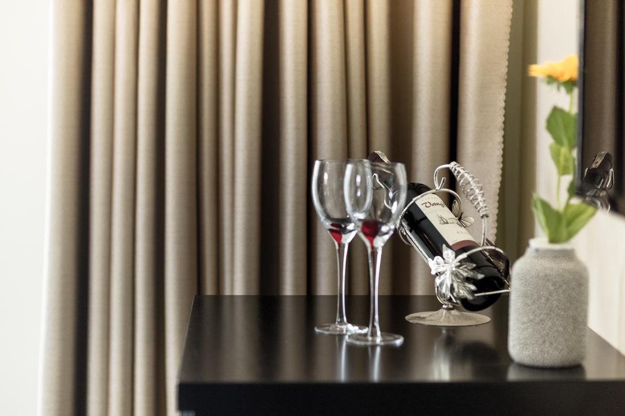 Halong Seoul Hotel Ha Long Bagian luar foto